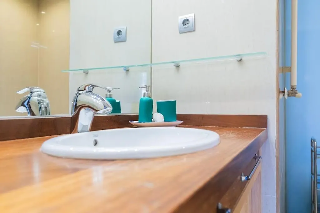 Apartmán Frente Al Parque, En El Centro Bilbao