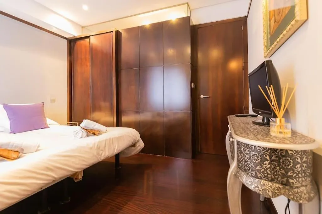 Apartmán Frente Al Parque, En El Centro Bilbao 0*,